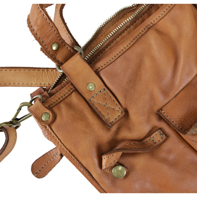 Vintage effect leather bag with shoulder strap