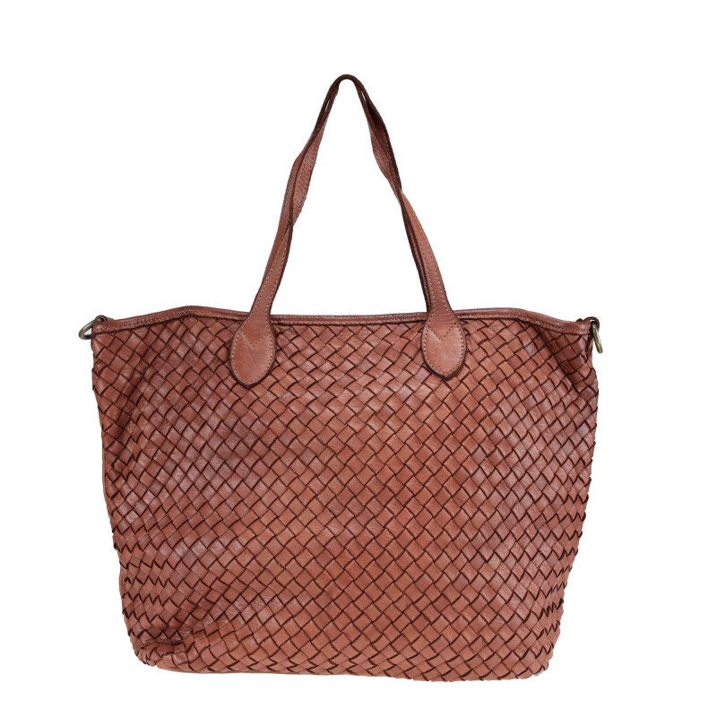 Shopping  in vintage woven leather