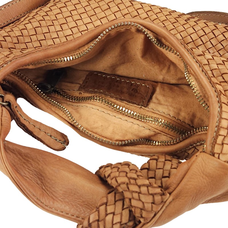 Petit sac à main en cuir tressé à décor de nœuds