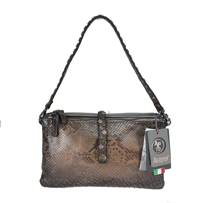 Leather cross-body with 3 compartments
