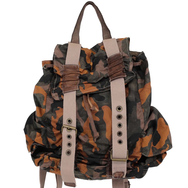 Unisex backpack in nylon and washed cowhide