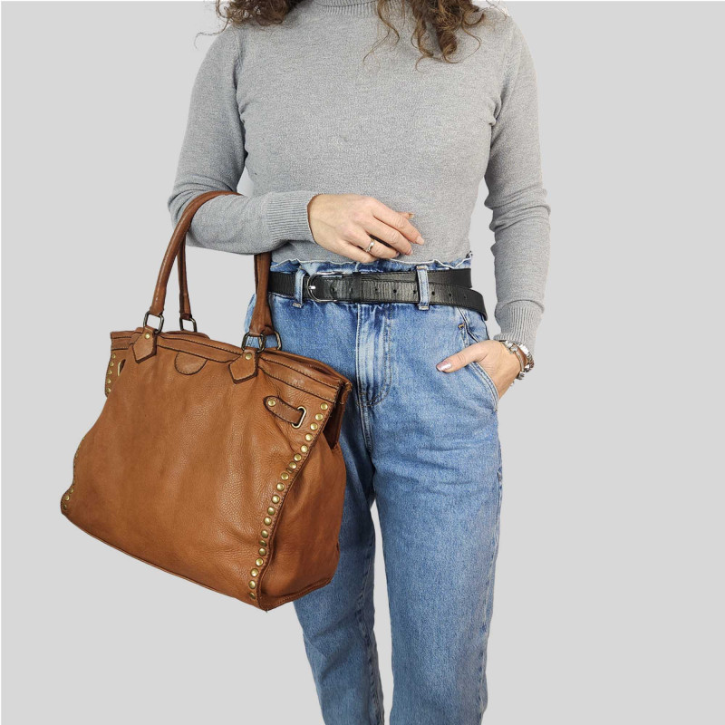 Vintage effect smooth leather handbag