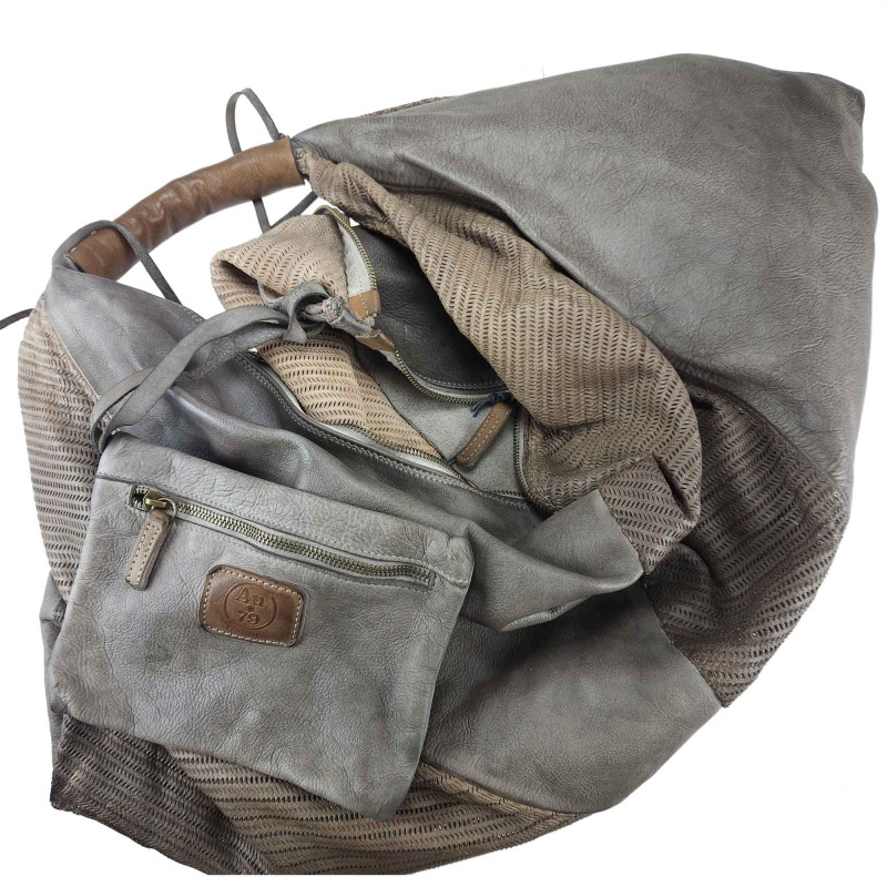 Bat bag in hand-buffered soft leather